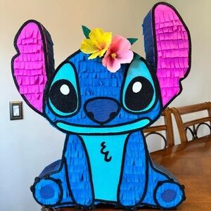 Custom homemade piñatas